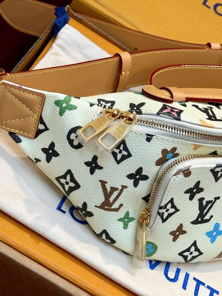 Túi Xách Louis Vuitton LV Belt Màu Trắng Siêu Cấp Hoạ Tiết Monogram 30x15x8cm (1)