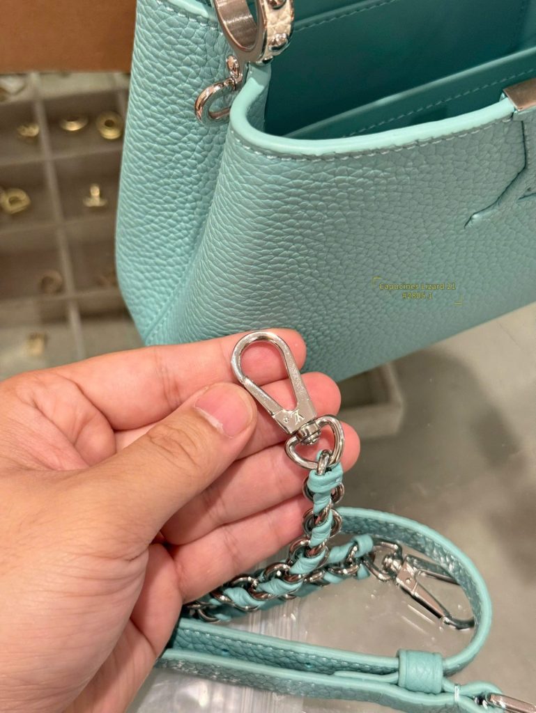 Túi Xách Louis Vuitton LV Capucines Mini Nữ Màu Xanh Dương Siêu Cấp 21cm (2)