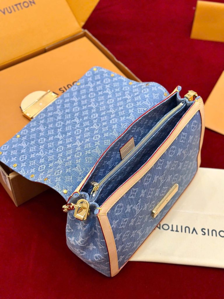 Túi Xách Louis Vuitton LV Dauphine Soft MM Replica 11 Chất Vải Denim Monogram 28x20x11cm (2)