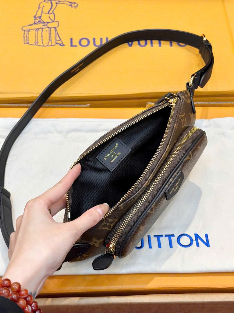 Túi Xách Louis Vuitton LV Keepit Siêu Cấp Hoạ Tiết Monogram Canvas Màu Nâu 29x12x6cm (2)