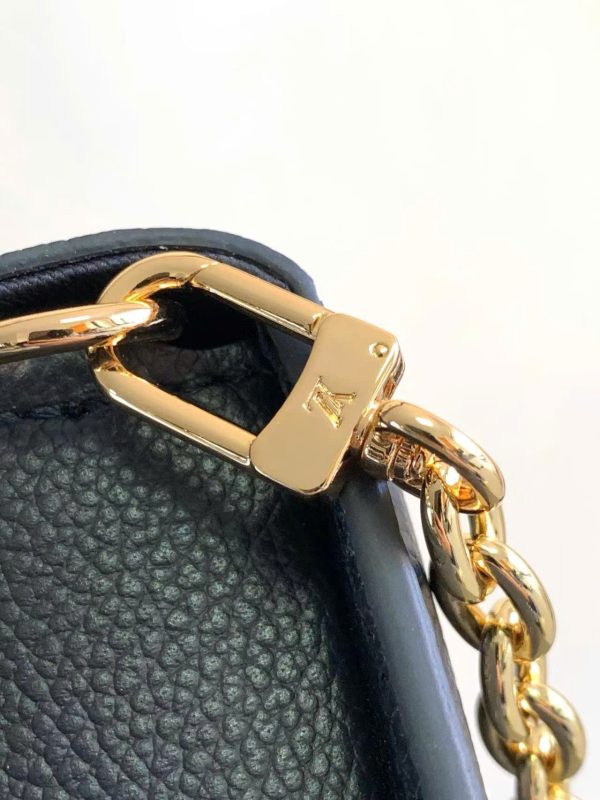 Túi Xách Louis Vuitton LV Wallet On Chain Siêu Cấp Màu Đen Hoạ Tiết Dập Chìm 22x15x5 (2)
