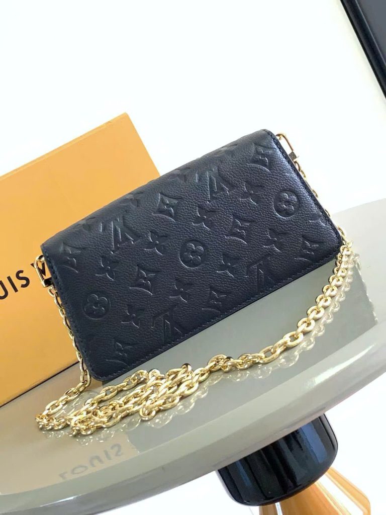 Túi Xách Louis Vuitton LV Wallet On Chain Siêu Cấp Màu Đen Hoạ Tiết Dập Chìm 22x15x5 (2)