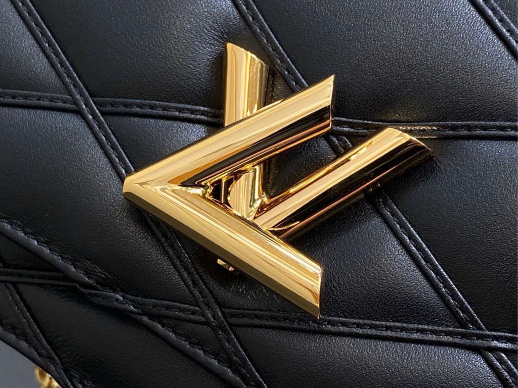 Túi Xách Louis Vuitton Like Auth LV Wallet On Chain Màu Đen Khoá Vàng 20x12cm (2)