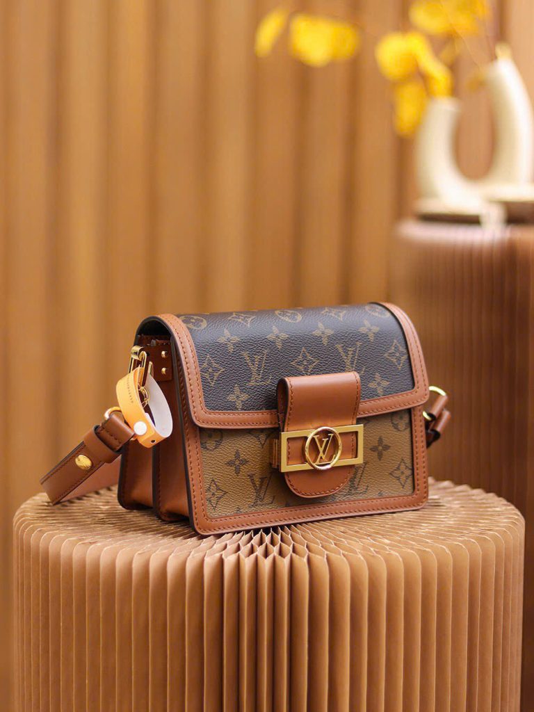 Túi Xách Louis Vuitton Siêu Cấp LV Dauphine Hoạ Tiết Monogram 20cm (2)