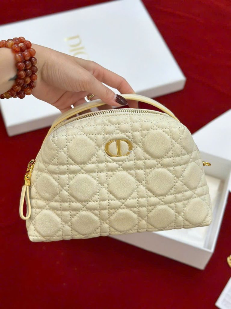 Túi Xách Nữ Dior D-Cosy Mini Siêu Cấp Màu Vàng Nhạt 21x12,5x8cm (2)