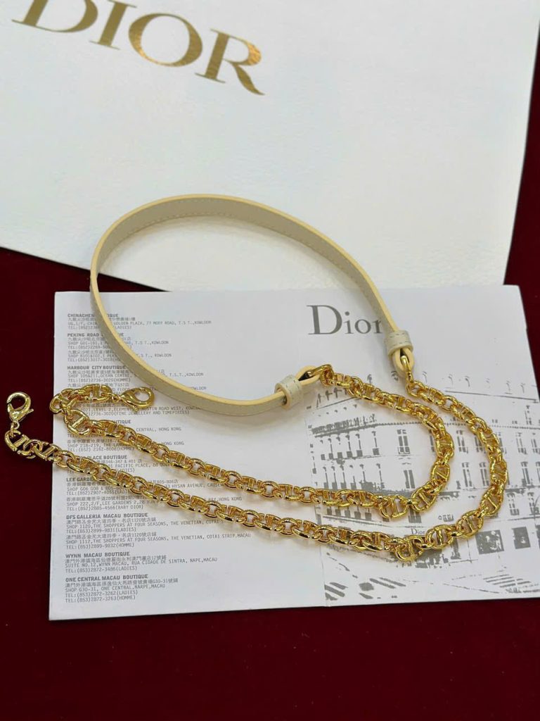 Túi Xách Nữ Dior D-Cosy Mini Siêu Cấp Màu Vàng Nhạt 21x12,5x8cm (2)