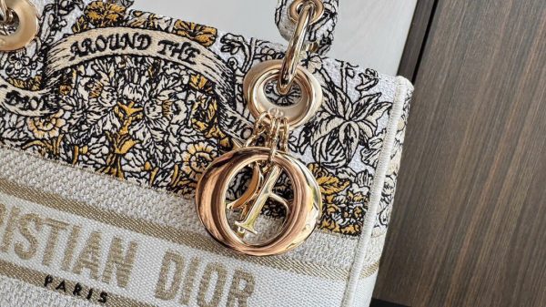 Túi Xách Nữ Dior Lady Hoạ Tiết Thêu Thổ Cẩm Siêu Cấp 24cm (2)