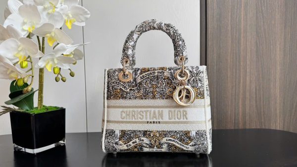 Túi Xách Nữ Dior Lady Hoạ Tiết Thêu Thổ Cẩm Siêu Cấp 24cm (2)