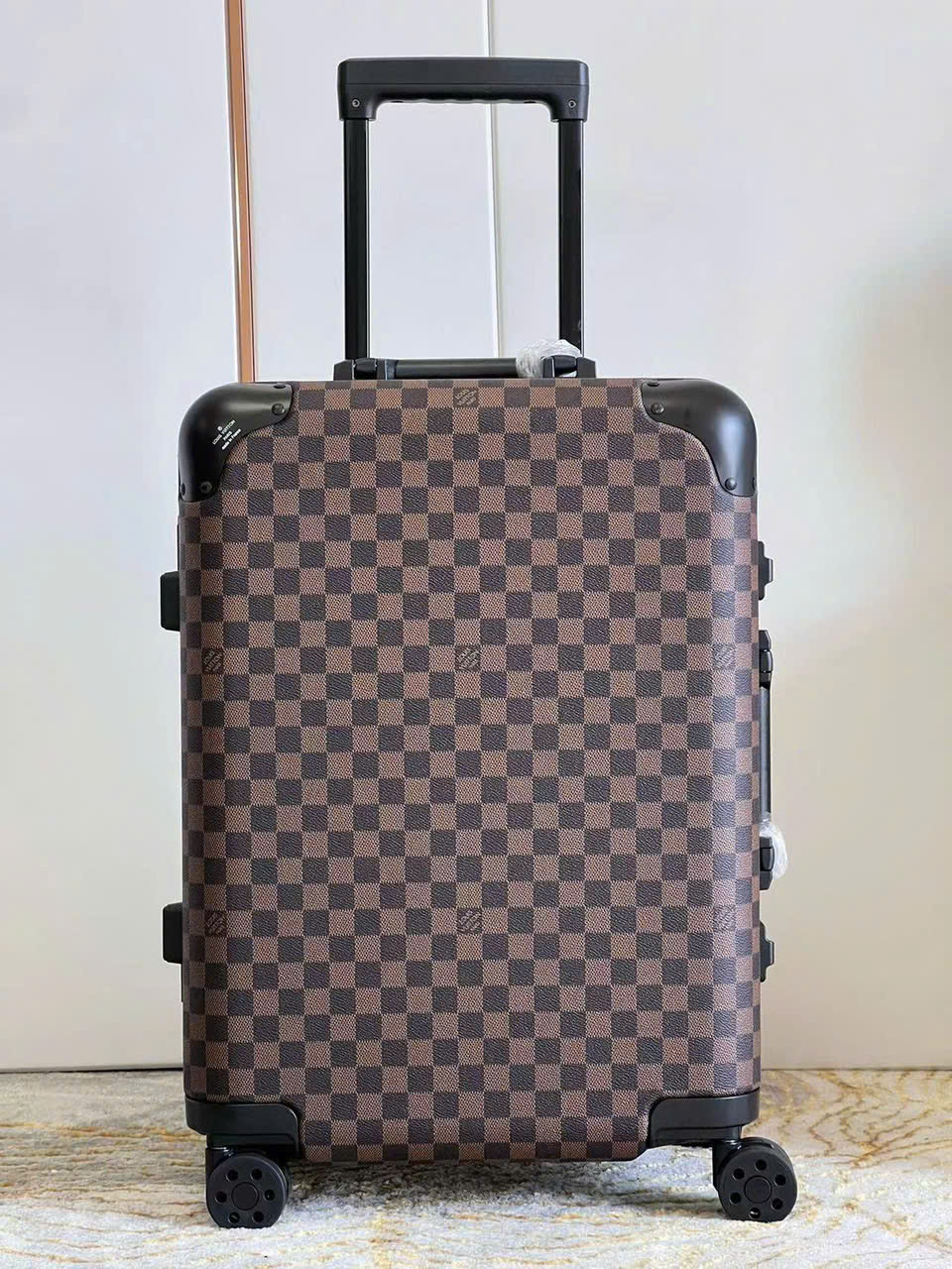 Vali Louis Vuitton Siêu Cấp Hoạ Tiết Caro Màu Nâu 20Inch (2)