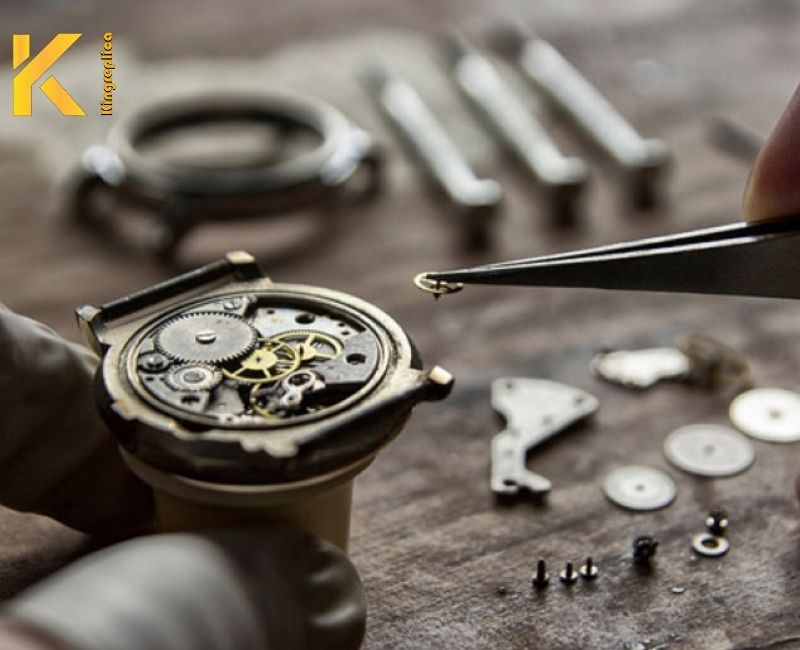 cách xả cót đồng hồ cơ đeo tay