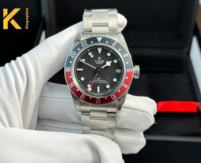 đồng hồ tudor của nước nào