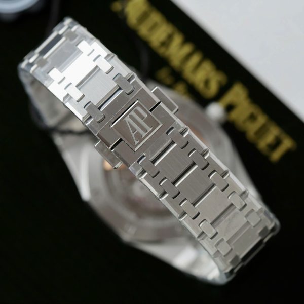 Đồng Hồ Audemars Piguet Replica 11 Royal Oak Jumbo Extra-thin 15202 Mặt Xanh Blue Xưởng ZF 39mm (2)