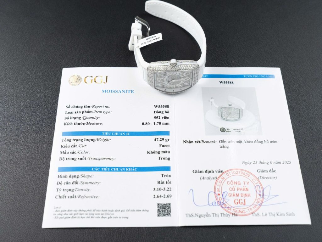 Đồng Hồ Frack Muller V32 Màu Trắng Chế Tác Đính Full Kim Cương Nhân Tạo 36mm (2)