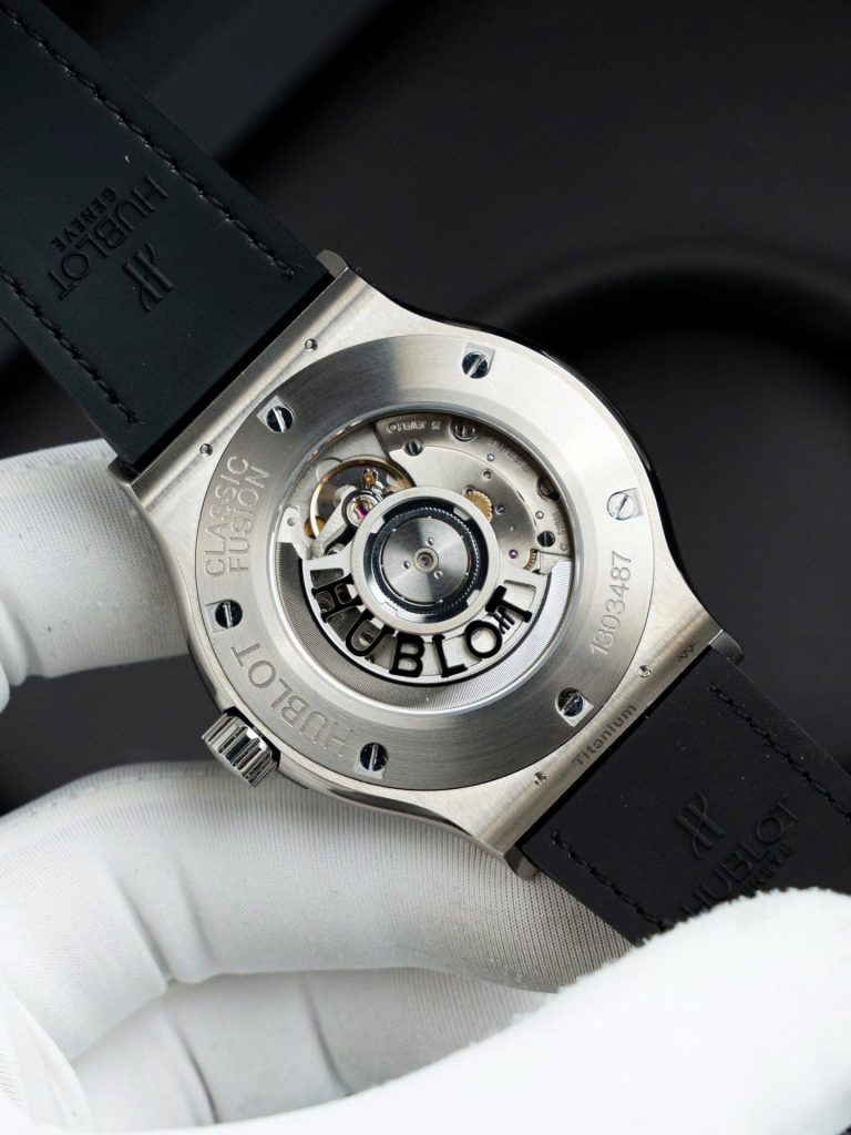 Đồng Hồ Hublot Classic Fusion Mặt Xám Chế Tác Vỏ Đính Full Kim Cương Thiên Nhiên 42mm (2)
