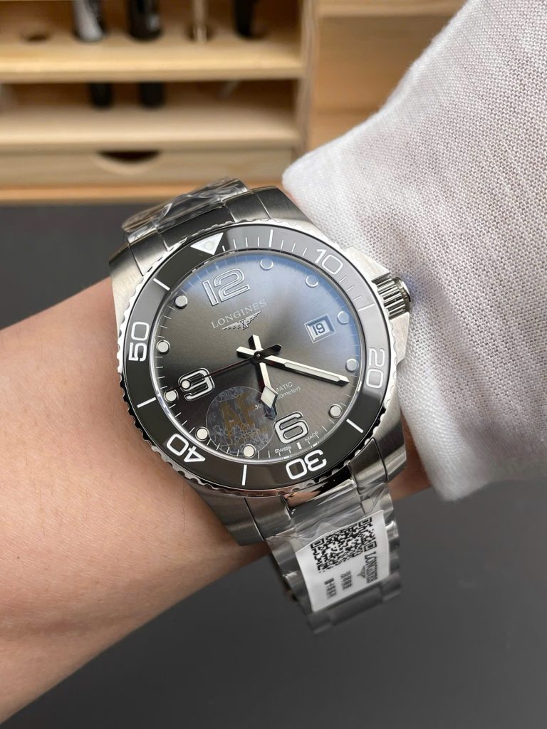 Đồng Hồ Longines Replica 11 HydroConquest Máy Cơ Automatic Thuỵ Sỹ 43mm (8)