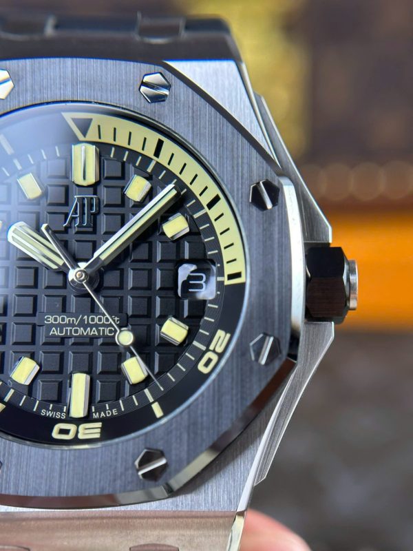Đồng Hồ Nam Audemars Piguet Replica 11 Royal Oak Offshore 15720ST Màu Đen Xưởng APS 42mm (2)