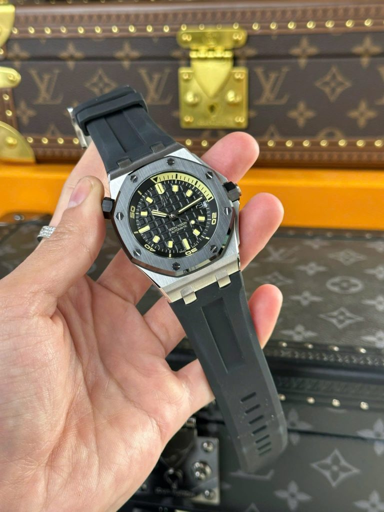 Đồng Hồ Nam Audemars Piguet Replica 11 Royal Oak Offshore 15720ST Màu Đen Xưởng APS 42mm (2)