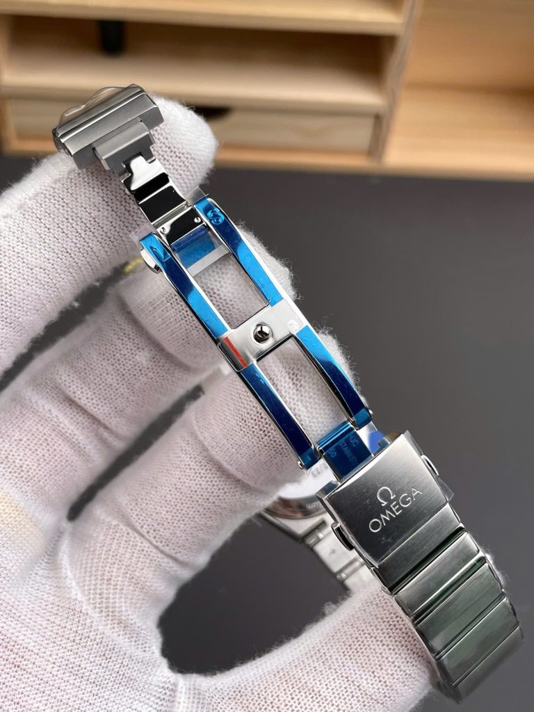Đồng Hồ Omega Constellation Replica 11 Mặt Số Xà Cừ Đính Đá Máy Cơ Automatic 28mm (1)