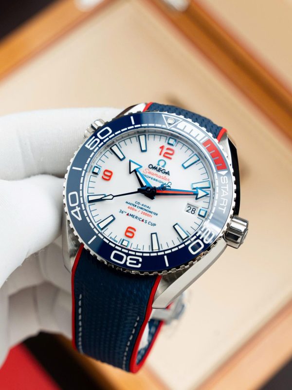 Đồng Hồ Omega Seamaster Planet Ocean 600M Replica 11 Mặt Trắng Dây Cao Su Xưởng VS 43,5mm (2)