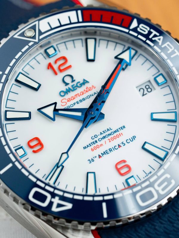Đồng Hồ Omega Seamaster Planet Ocean 600M Replica 11 Mặt Trắng Dây Cao Su Xưởng VS 43,5mm (2)
