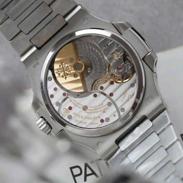 Đồng Hồ Patek Philippe Nautilus 5712 Fake 11 Mặt Màu Cherry Nhà Máy GR 40mm (2)