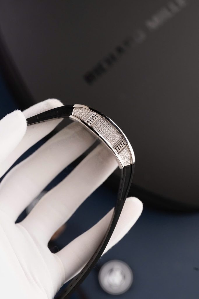 Đồng Hồ Richard Mille RM07-01 Rep Cao Cấp Nữ Màu Đen Đính Đá Nhà Máy ZF 36mm (2)