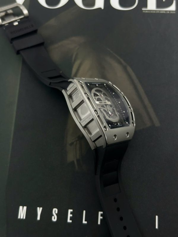 Đồng Hồ Richard Mille Replica 11 RM052 Flyback Tourbillon Skull Dây Cao Su 43mm (1)