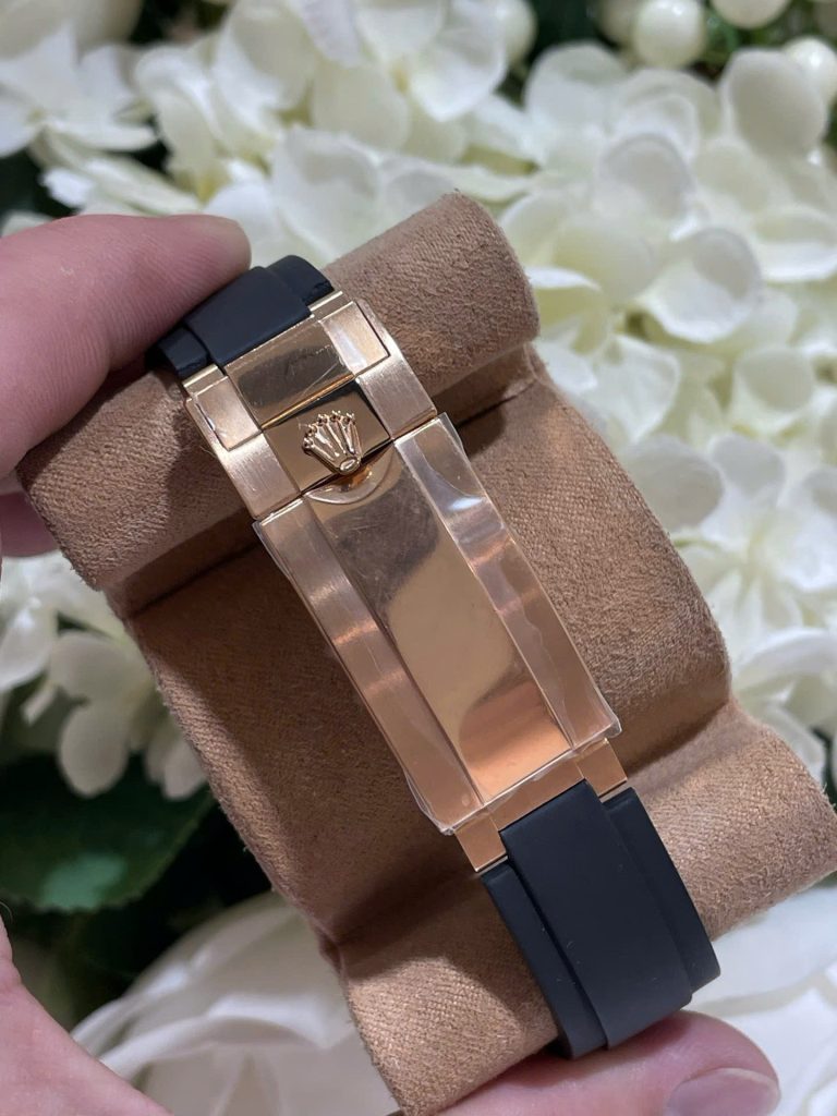 Đồng Hồ Rolex Chế Tác Daytona 116588TBR Giraffeb Chestnut Bọc Vàng Hồng 18K Đính Moissanite 40mm (1)