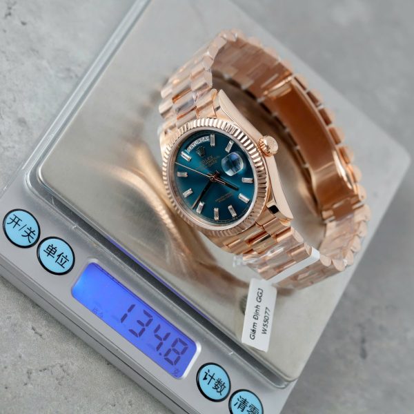 Đồng Hồ Rolex Day-Date Mặt Xanh Lục Lam Chế Tác Bọc Vàng Hồng Xưởng GM 36mm (2)