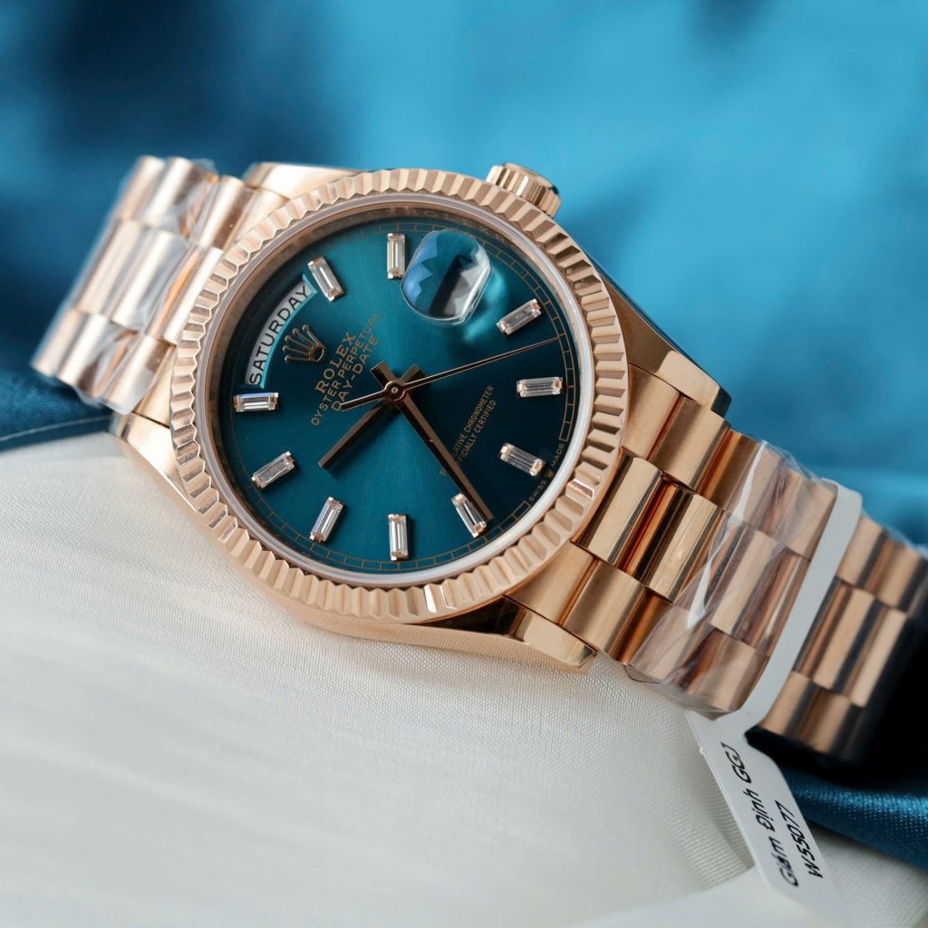 Đồng Hồ Rolex Day-Date Mặt Xanh Lục Lam Chế Tác Bọc Vàng Hồng Xưởng GM 36mm (2)