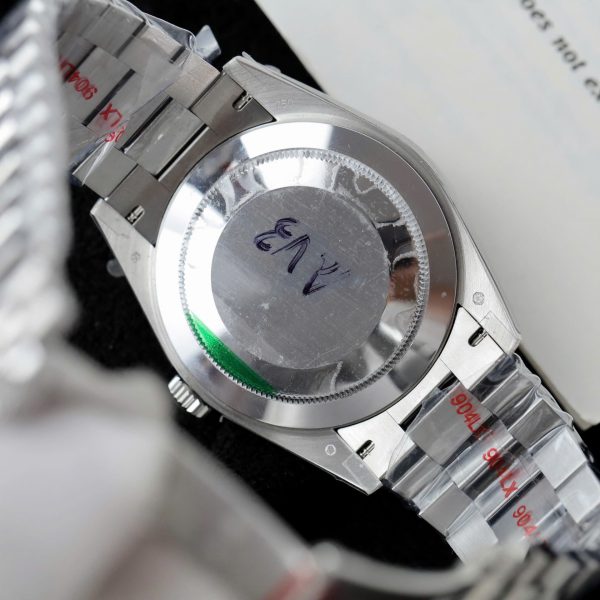 Đồng Hồ Rolex Day-Date Replica 11 Mặt Xanh Băng Hoạ Tiết Chéo Xưởng GM 40mm (2)