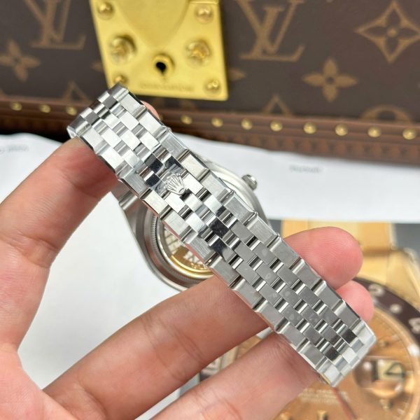 Đồng Hồ Rolex Land-Dweller 127234 Chế Tác Mặt Trắng Họa Tiết Tổ Ong 36mm (2)