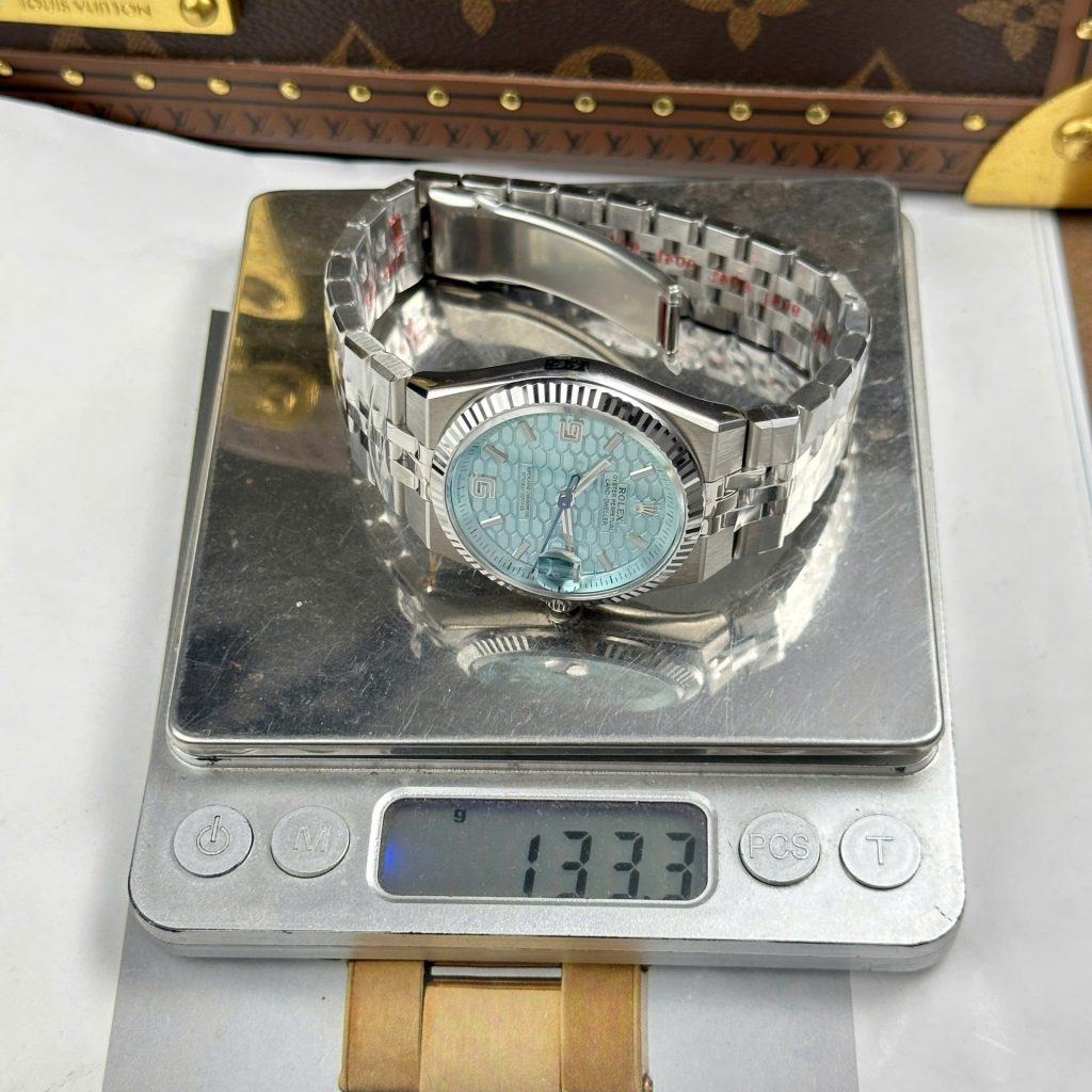 Đồng Hồ Rolex Land-Dweller 127236 Replica 11 Mặt Xanh Băng Họa Tiết Tổ Ong 36mm (2)