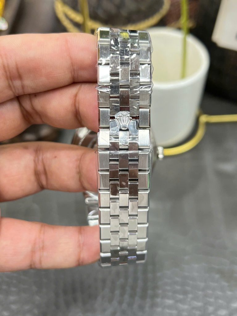Đồng Hồ Rolex Land-Dweller 127334 Replica 11 Mặt Trắng Họa Tiết Tổ Ong 40mm (2)