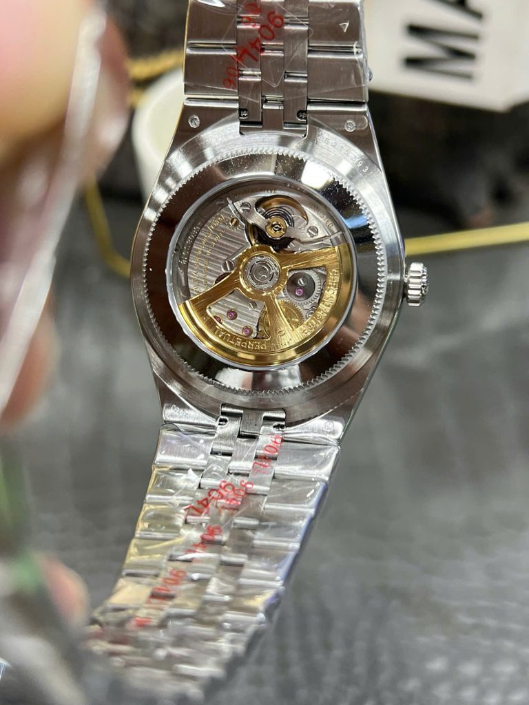 Đồng Hồ Rolex Land-Dweller 127334 Replica 11 Mặt Trắng Họa Tiết Tổ Ong 40mm (2)