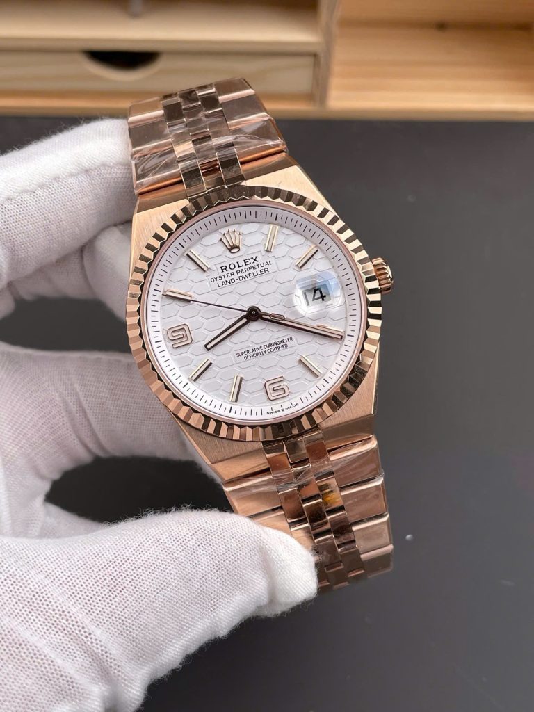 Đồng Hồ Rolex Land-Dweller 127335 Rep 11 Mạ Vàng Hồng Mặt Trắng Họa Tiết Tổ Ong 40mm (2)