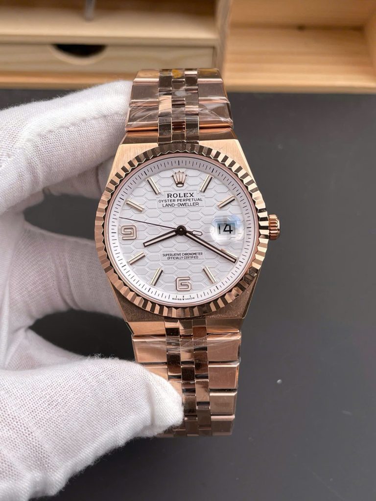 Đồng Hồ Rolex Land-Dweller 127335 Rep 11 Mạ Vàng Hồng Mặt Trắng Họa Tiết Tổ Ong 40mm (2)
