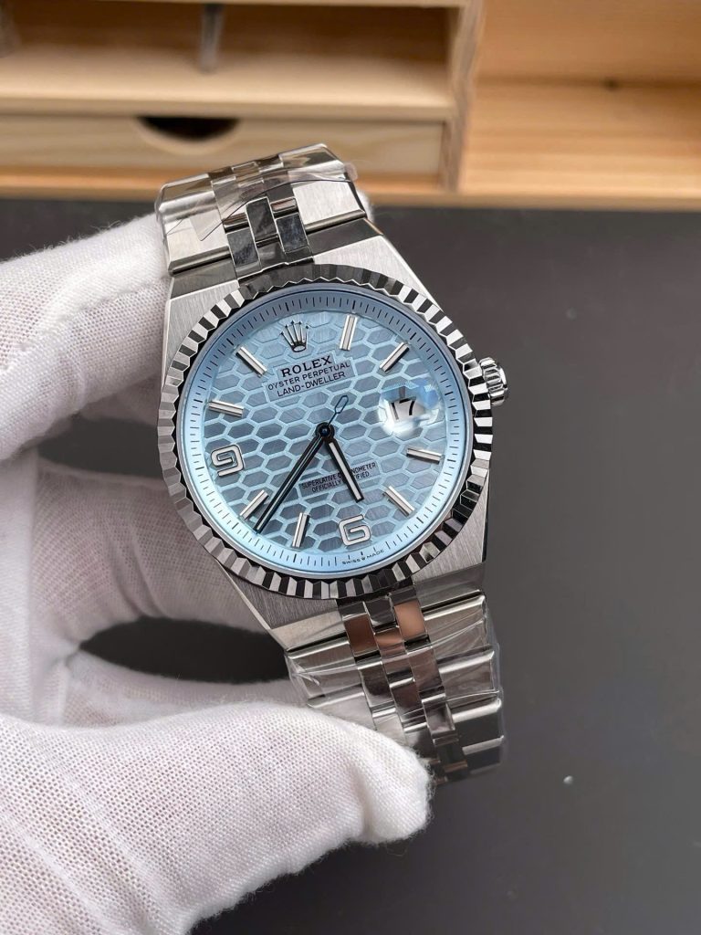Đồng Hồ Rolex Land-Dweller 127336 Chế Tác Mặt Xanh Băng Họa Tiết Tổ Ong 40mm (2)