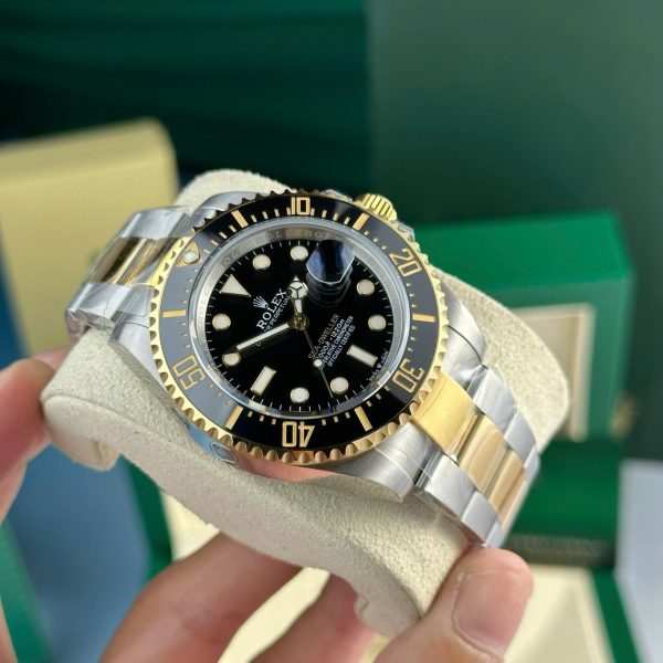 Đồng Hồ Rolex Sea-Dweller 126603 Replica 11 Màu Demi Vàng Mặt Đen Xưởng VS 43mm (2)