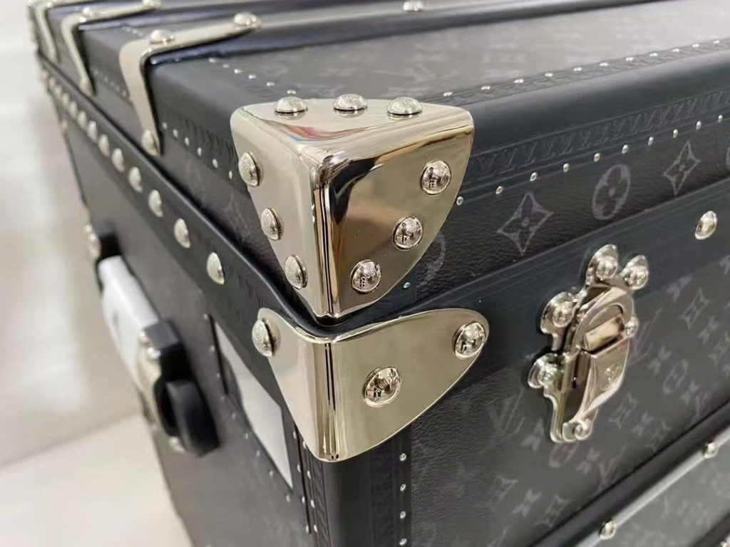 Rương Louis Vuitton LV Courrier Lozine 110 Replica 11 Họa Tiết Monogram Màu Xám 112x52x56 (2)