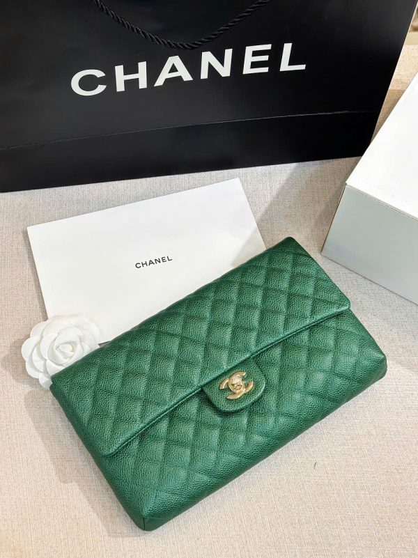 Túi Cầm Tay Chanel Classic Siêu Cấp Màu Xanh Lá Cây 25cm (2)