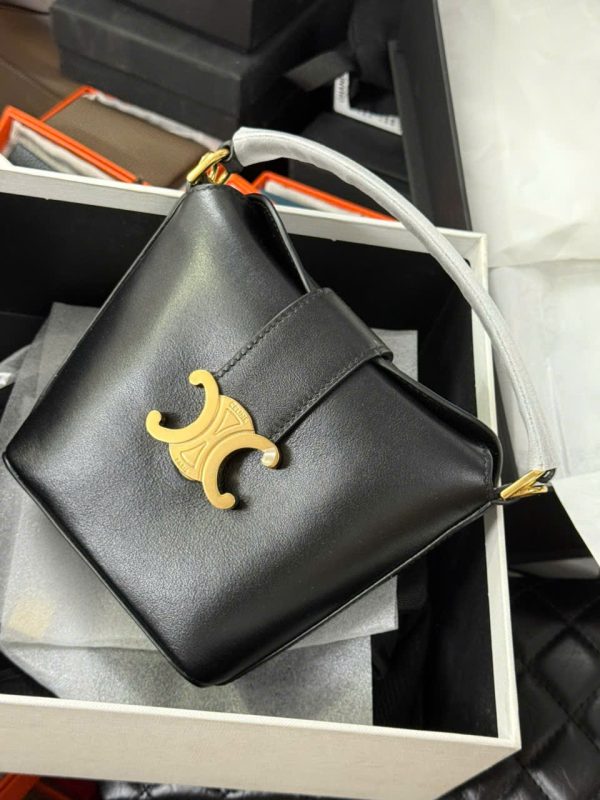Túi Celine Mini Màu Đen Khóa Vàng Siêu Cấp 14cm (2)