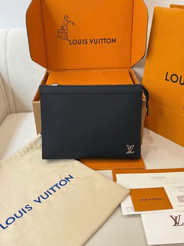 Túi Clutch Nam Louis Vuitton Màu Đen Siêu Cấp 27x21x6cm (7)