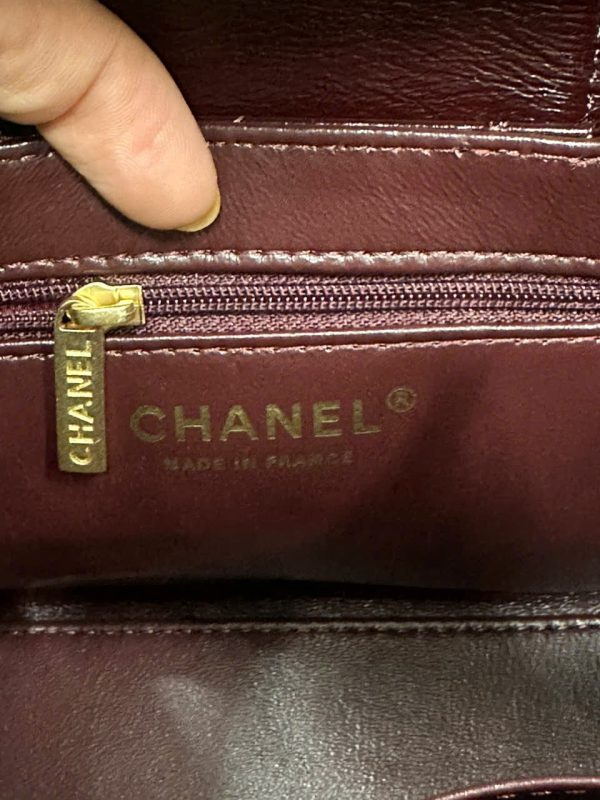 Túi Xách Chanel 23K Kelly Siêu Cấp Nữ Màu Đỏ Khóa Vàng 19x13x7cm (2)