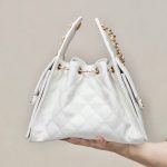 Túi Xách Chanel Jennie Like Auth Màu Trắng Dáng Hobo 26cm (2)