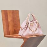Túi Xách Chanel Jennie Siêu Cấp Màu Hồng Dáng Hobo 26cm (2)