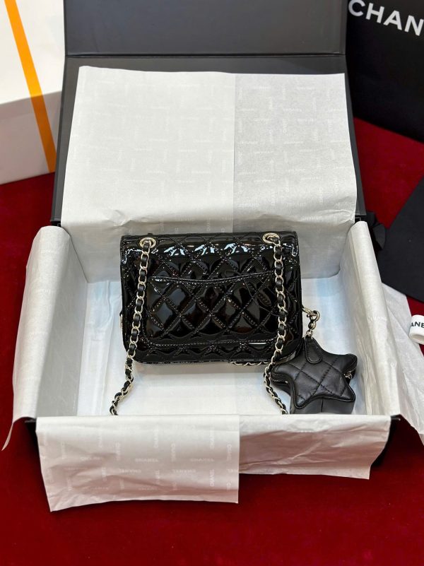 Túi Xách Chanel Nữ Siêu Cấp Màu Đen Chất Da Bóng 24x19cm (2)