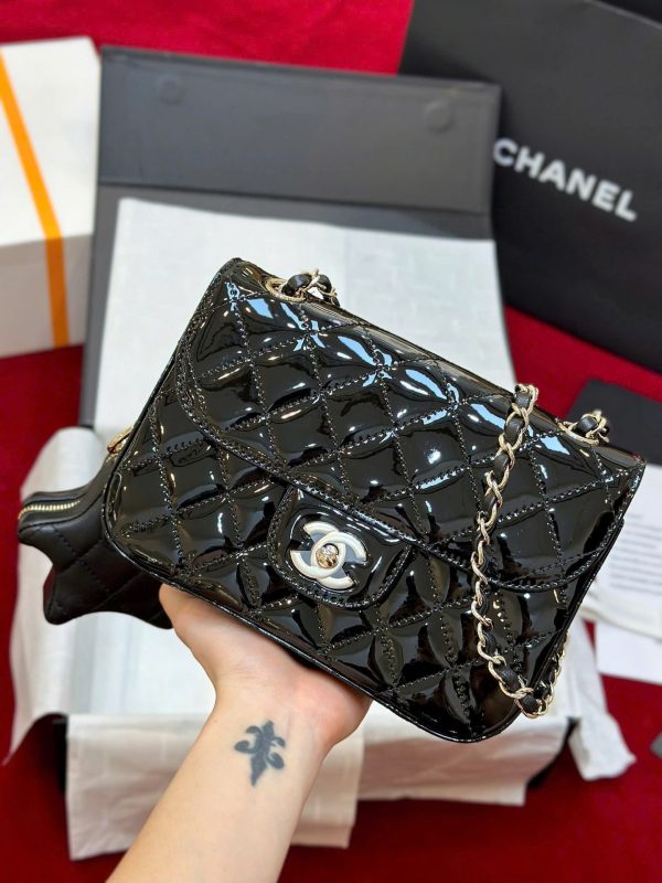 Túi Xách Chanel Nữ Siêu Cấp Màu Đen Chất Da Bóng 24x19cm (2)