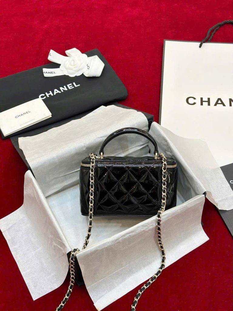 Túi Xách Chanel Vanity Like Auth Nữ Da Bóng Màu Đen 18cm (2)