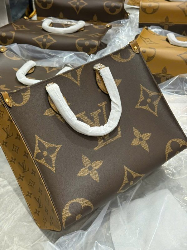Túi Xách Louis Vuitton LV OnTheGo MM Siêu Cấp Họa Tiết Monogram 35x28x15cm (2)